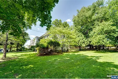 40 Rickland Road, Old Tappan, NJ 07675 - Photo 8
