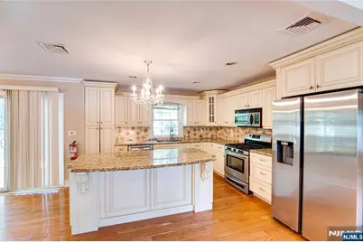 40 Rickland Road, Old Tappan, NJ 07675 - Photo 4