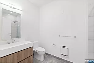 143 Old River Road 601, Edgewater, NJ 07020 - Photo 8
