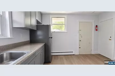 78 Van Buren Street, Passaic, NJ 07055 - Photo 6