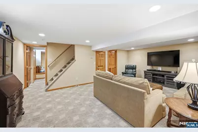 355 Woodland Road, New Milford, NJ 07646 - Photo 36