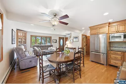 355 Woodland Road, New Milford, NJ 07646 - Photo 12