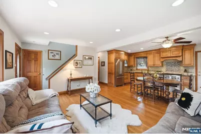 355 Woodland Road, New Milford, NJ 07646 - Photo 10