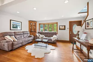 355 Woodland Rd, New Milford, NJ 07646 - Photo 14
