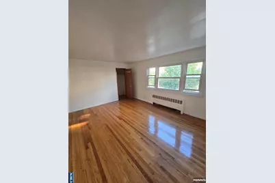 383 Anderson Avenue 2 #2, Fairview, NJ 07022 - Photo 2
