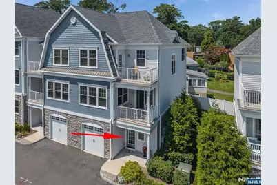 468 River Styx, Hopatcong, NJ 07843 - Photo 2