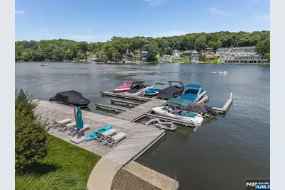 468 River Styx, Hopatcong, NJ 07843 - Photo 24
