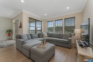 468 River Styx, Hopatcong, NJ 07843 - Photo 10