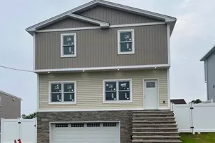 184 Philip Ave, Elmwood Park, NJ 07407 - Photo 1