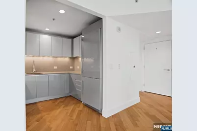 77 Hudson Street 2002 #2002, Jersey City, NJ 07302 - Photo 12