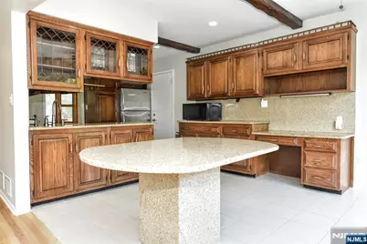 33 Millar Court A #A, Paramus, NJ 07462 - Photo 10