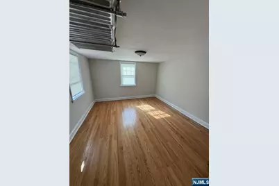 429 Macarthur Avenue, Garfield, NJ 07026 - Photo 6