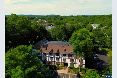1419 Faulkner Court, Mahwah, NJ 07430 - Photo 20