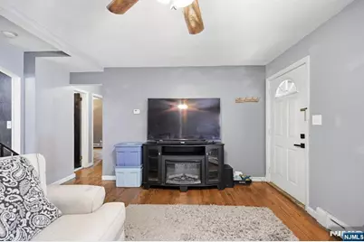 1053 Carnation Drive, New Milford, NJ 07646 - Photo 4