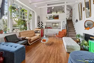 6 Old Wood Rd, Edgewater, NJ 07020 - Photo 6