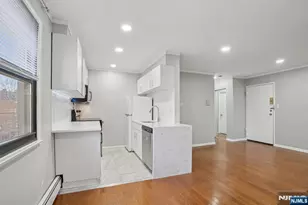 56-58 68th Street 7, Guttenberg, NJ 07093 - Photo 10