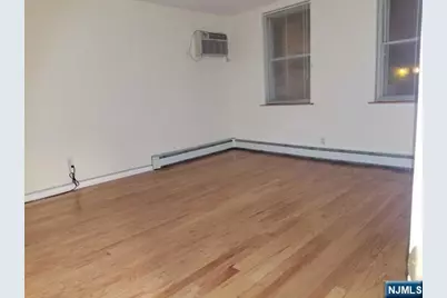 280 Undercliff Avenue 2 #2, Edgewater, NJ 07020 - Photo 12