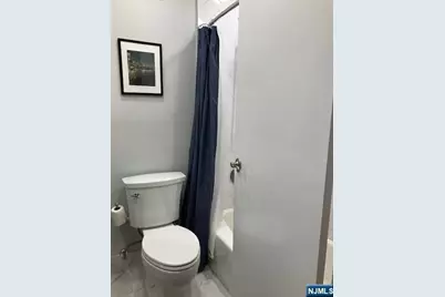200 Winston Drive L18 #L18, Cliffside Park, NJ 07010 - Photo 22