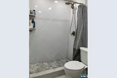200 Winston Drive L18 #L18, Cliffside Park, NJ 07010 - Photo 32