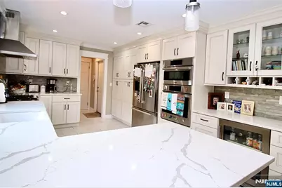 9 Watch Hill Road, Mahwah, NJ 07430 - Photo 14