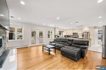 156 Phelps Avenue, Englewood, NJ 07631 - Photo 8