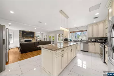 156 Phelps Avenue, Englewood, NJ 07631 - Photo 6