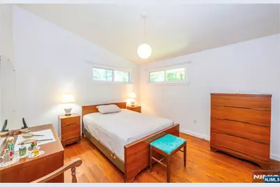 53 Old Wood Road, Morris Plains Borough, NJ 07950 - Photo 20