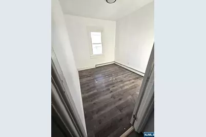 14 Triton Terrace, Newark, NJ 07104 - Photo 6