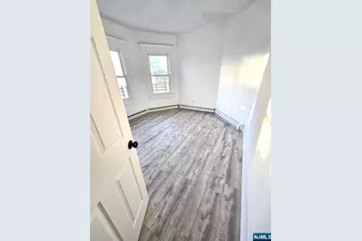 14 Triton Terrace, Newark, NJ 07104 - Photo 12