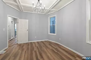 149 Wegman Pkwy, Jersey City, NJ 07305 - Photo 8