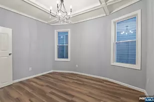 149 Wegman Pkwy, Jersey City, NJ 07305 - Photo 10