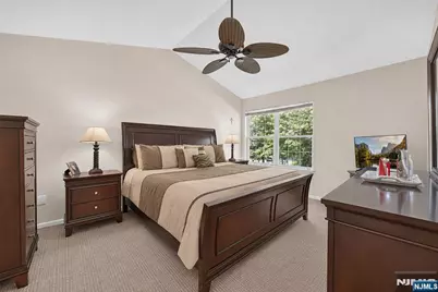 22 Pond Hollow Drive, Jefferson Township, NJ 07438 - Photo 22