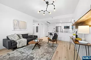 149 Essex Street 5T, Jersey City, NJ 07302 - Photo 2
