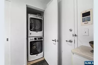149 Essex Street 5T #5T, Jersey City, NJ 07302 - Photo 20