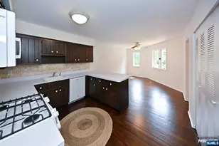5 Indian Field Ct, Mahwah, NJ 07430 - Photo 14