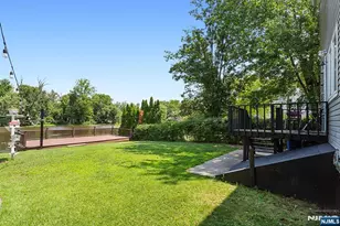 102 Island Ave, Little Falls Township, NJ 07424 - Photo 4