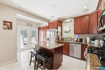 2 6th Street, Ridgefield Park, NJ 07660 - Photo 2
