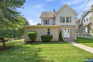 2 6th St, Ridgefield Park, NJ 07660 - Photo 1