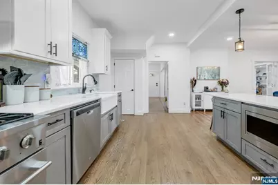 49 Walnut Street, Rutherford, NJ 07070 - Photo 18