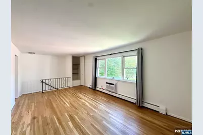 62 Regency Park, Ramsey, NJ 07446 - Photo 2