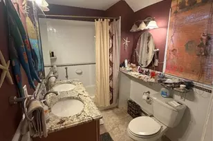 81 Grayson Pl, Teaneck Township, NJ 07666 - Photo 14