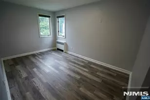 154 Jefferson Ave, River Edge, NJ 07661 - Photo 14