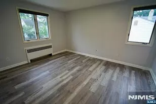 154 Jefferson Ave, River Edge, NJ 07661 - Photo 16