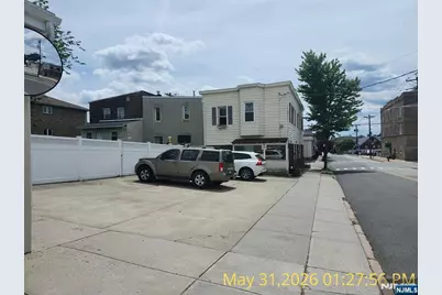 301 Copeland Avenue, Lyndhurst Township, NJ 07071 - Photo 6