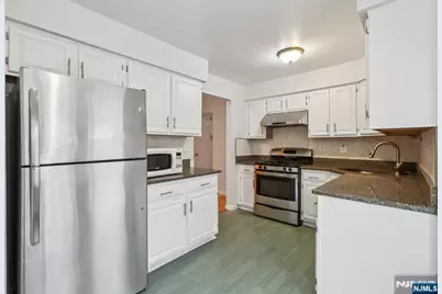 2902 Jesse Way 2902 #2902, Piscataway Township, NJ 08854 - Photo 4