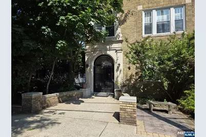 22 Seymour Street 6 #6, Montclair, NJ 07042 - Photo 1