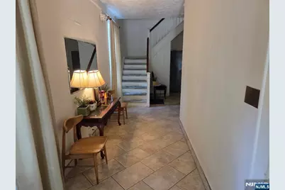 22 Seymour Street 6 #6, Montclair, NJ 07042 - Photo 6