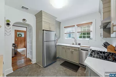 50 Payne Avenue, Midland Park, NJ 07432 - Photo 14