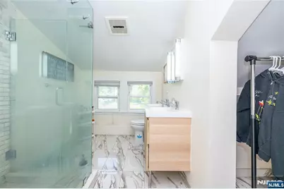 160 Mt Vernon Street, Ridgefield Park, NJ 07660 - Photo 20