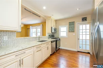 160 Mt Vernon Street, Ridgefield Park, NJ 07660 - Photo 22